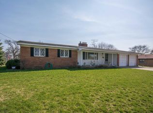 1216 32nd St SW, Wyoming, MI 49509