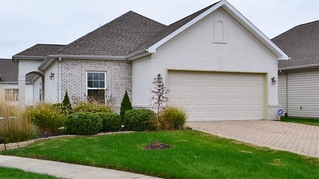 1st image of 123 Hibiscus Dr