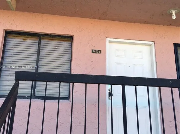 2162 W 60th St APT 14208, Hialeah, FL 33016