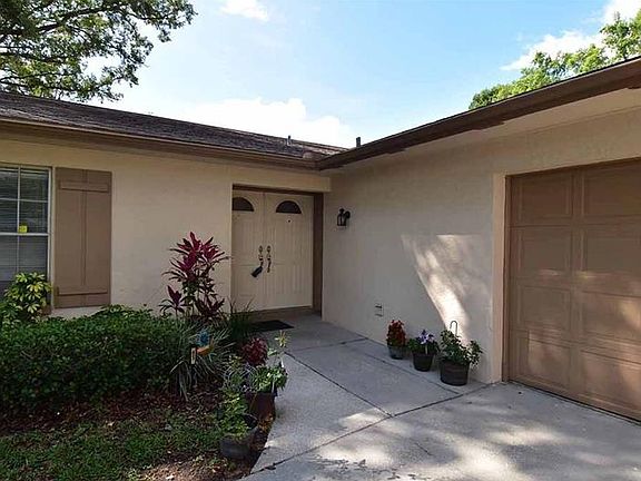 2nd image of 423 Green Arbor Dr