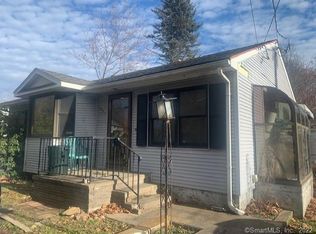 1057 N High St, East Haven, CT 06512