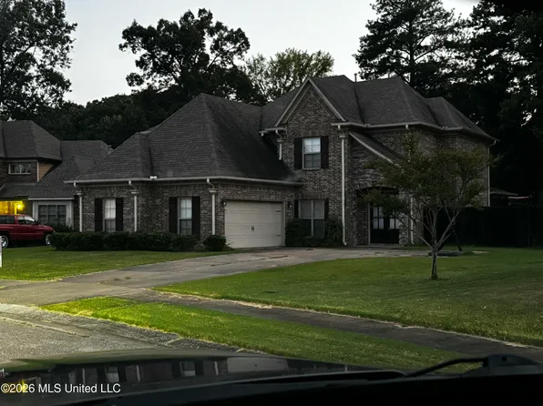 3327 Chateau Pointe Blvd, Southaven, MS 38672