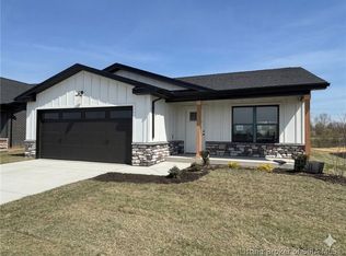 5153 Woodstone Circle #135, Jeffersonville, IN 47150