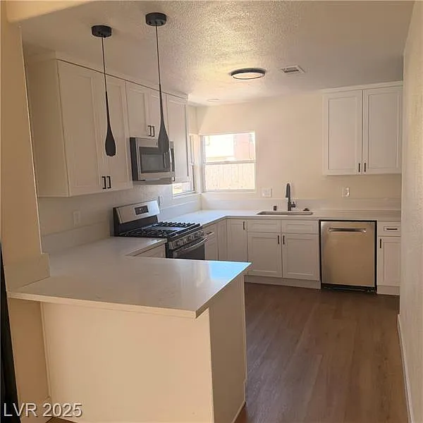 7909 Mount Shasta Circle Listing Only - — Photo 2