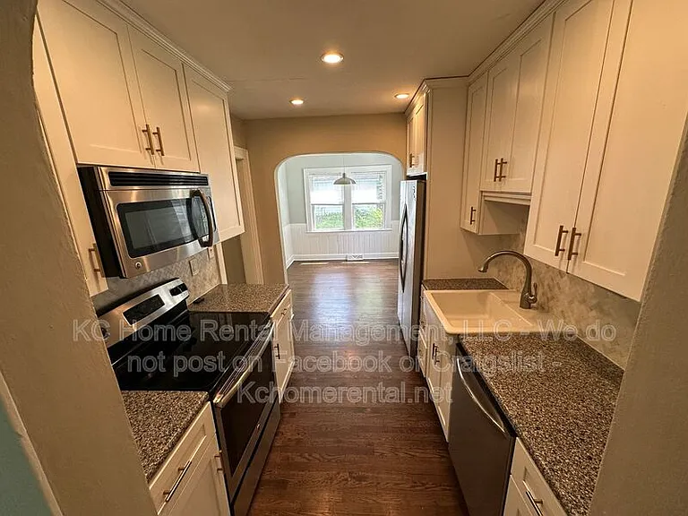 6101 Fontana St — Photo 19
