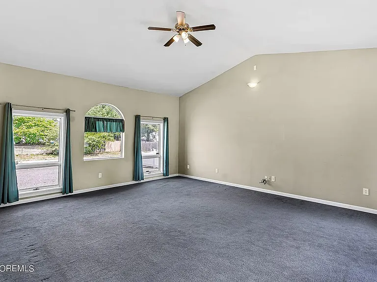 456 Brook Forest Dr — Photo 14