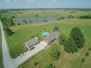 10452 SW Taylor Rd, Stewartsville, MO 64490