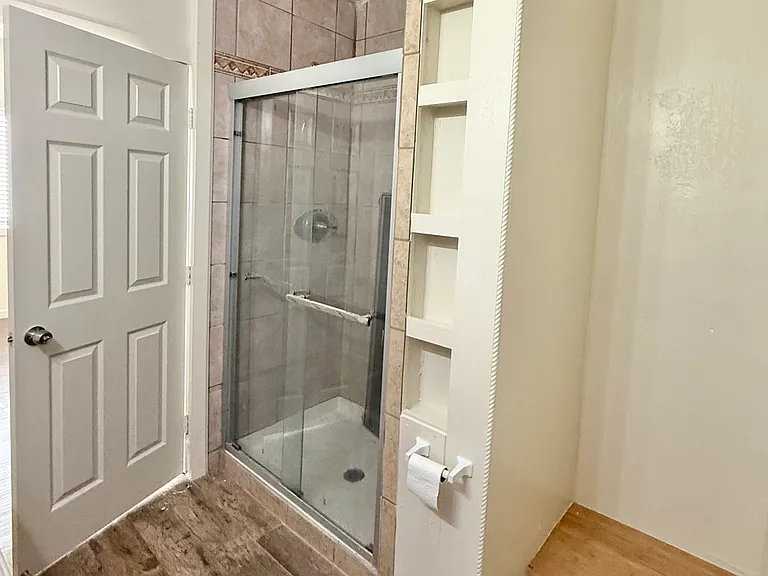139 W Yosemite Ave — Photo 10