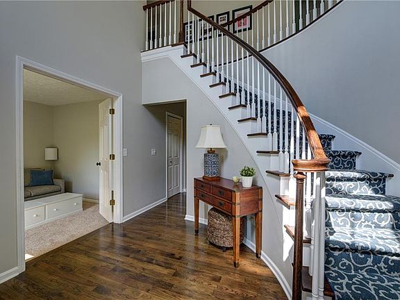 3rd image of 426 Regatta Dr