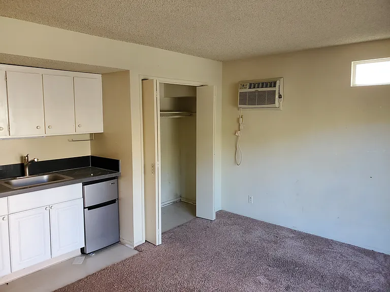 1811 Parnell Ave #4 — Photo 15