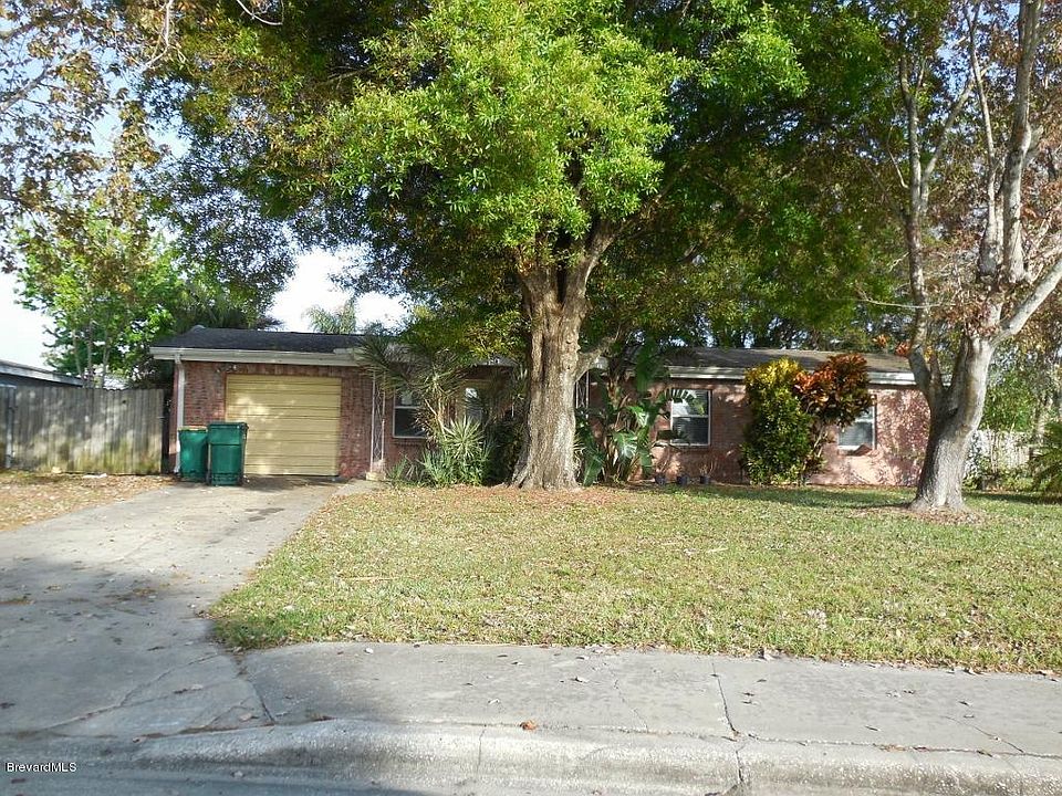 1st image of 811 Ironwood Dr