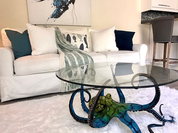 5th image of 21 Canyon Crest Dr #26