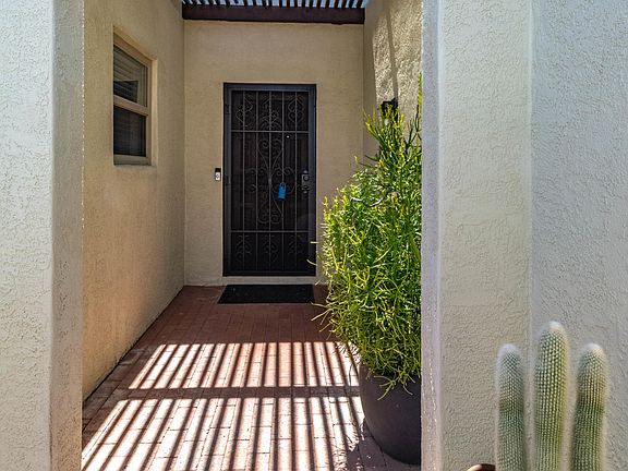3rd image of 7256 E Camino Valle Verde