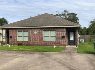 633 E School St, Lake Charles, LA 70607
