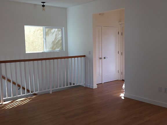 Entry & stairs