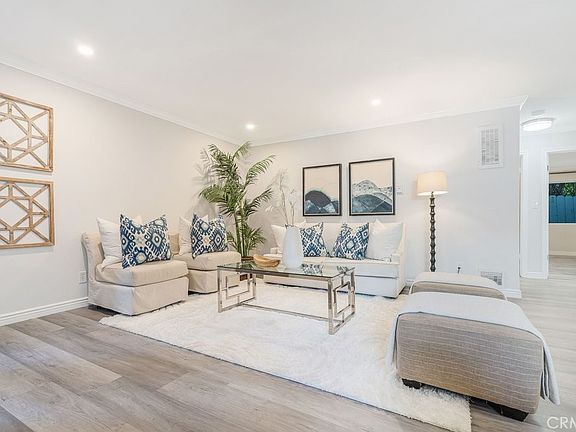 4th image of 1021 Hill St APT 2