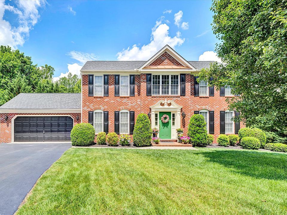 1st image of 6242 Sedgewick Dr
