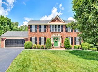 6242 Sedgewick Dr, Roanoke, VA 24018
