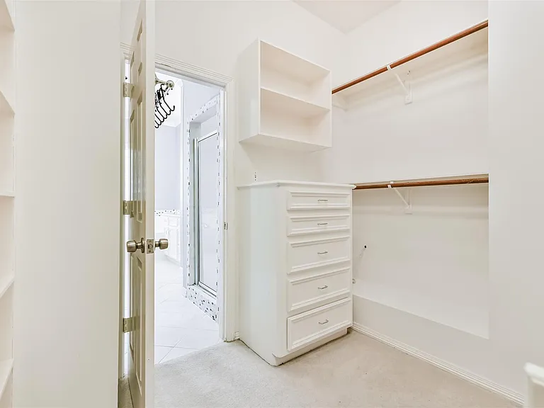5023 Nolda St — Photo 24