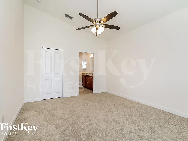 535 Cardinal Way — Photo 8