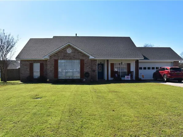 793 Whitfield Dr, Natchitoches, LA 71457