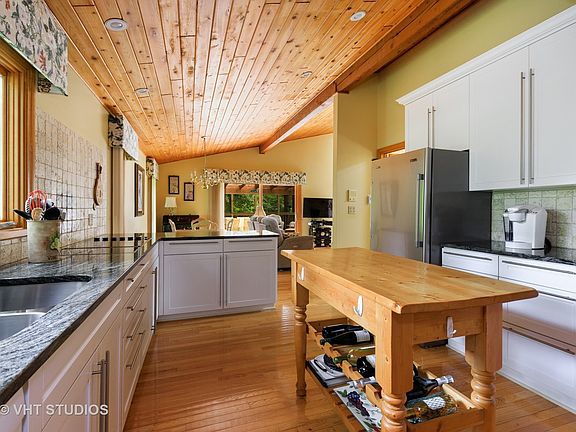 5th image of 32753 N Forest Dr