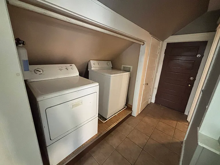 38 Cliff St #3 — Photo 6