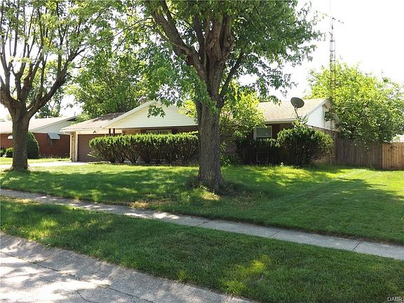 3rd image of 4718 Palomar Ave