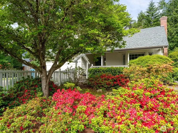 1524 12th Lane, Fox Island, WA 98333