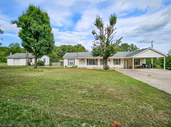 1134 County Road 86, Rogersville, AL 35652