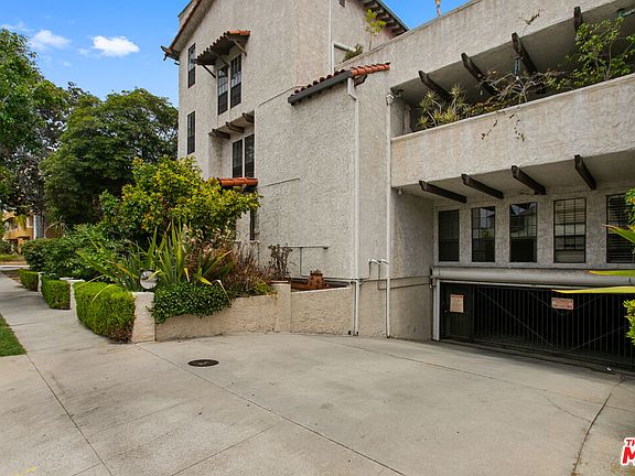 2nd image of 1110 S Shenandoah St APT 8