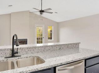 104 Summitt St #G, Rossville, GA 30741