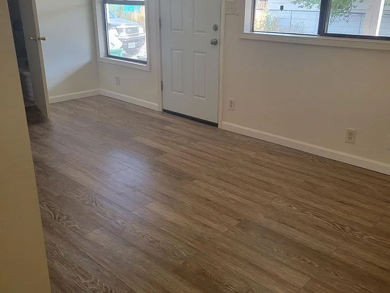 2441 Eberlein Ave — Photo 6