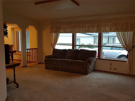 3rd image of 716 Dennis St SE Spc 113