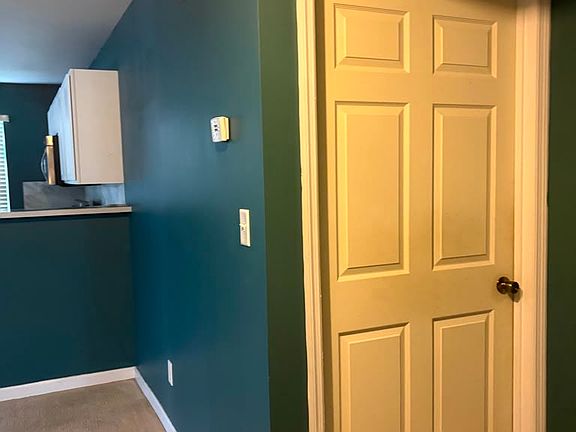 3rd image of 9201 Spring Creek Ln