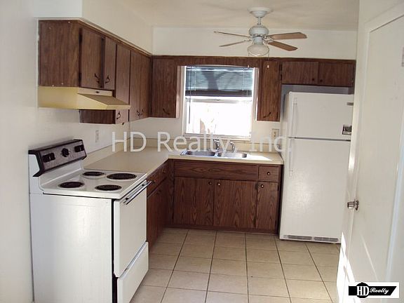 3rd image of 749 Trailwood Dr