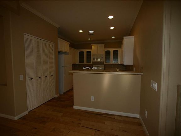 4th image of 11229 Emerald Pine Ln #0