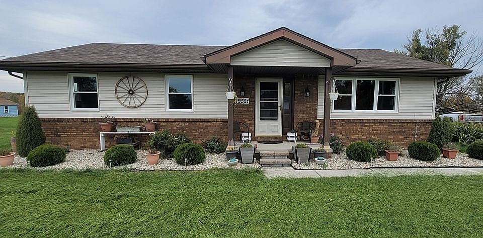 1st image of 19521 W Curtice E And Rd W