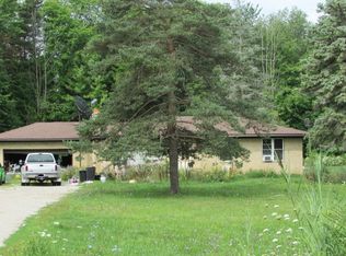 73725 McKay Rd, Romeo, MI 48065