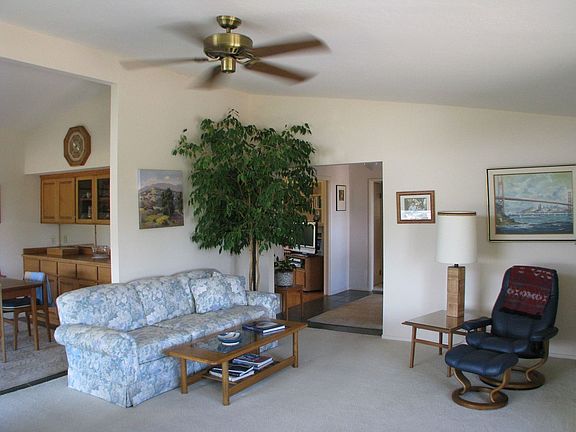 2nd image of 21950 Lindy Ln