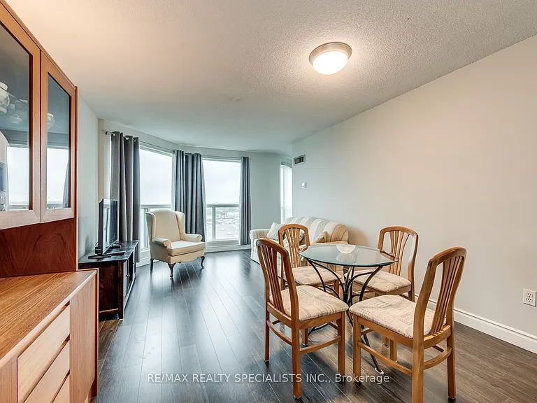 2177 Burnhamthorpe Rd W #1112 — Photo 14