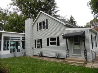 2801 S River Rd, McHenry, IL 60051