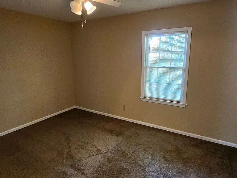 3904 Armour Ave — Photo 8