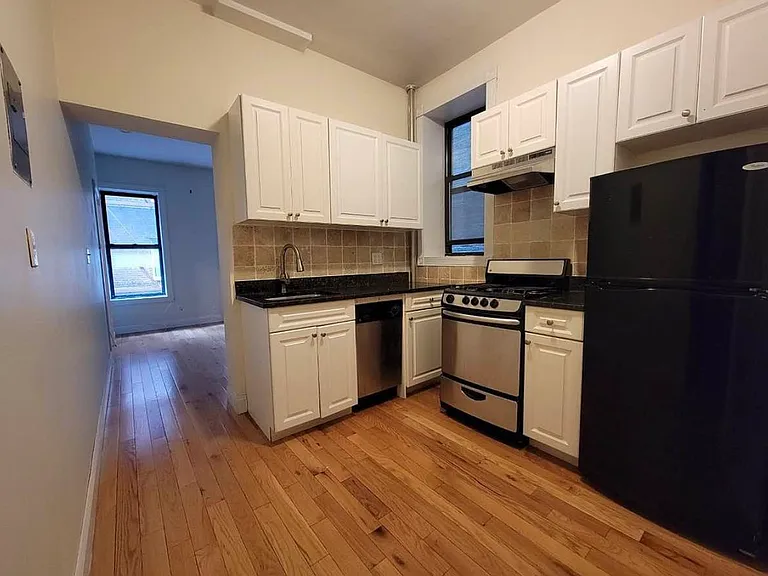 527 E 83rd St #3T — Photo 7