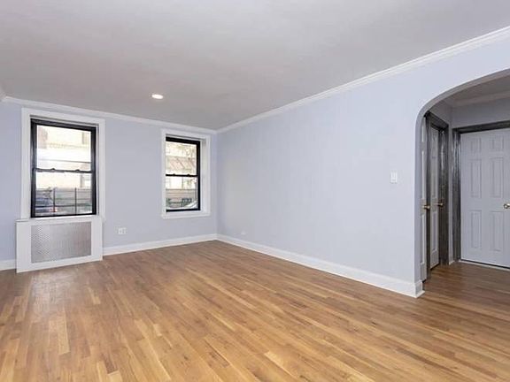 2nd image of 14018 Ash Ave #5