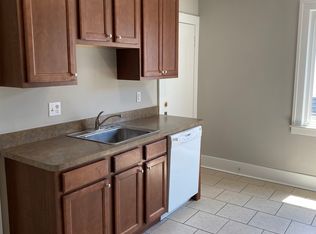 1416 Beaconsfield Ave #2, Grosse Pointe, MI 48230