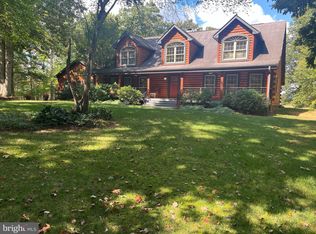 7250 Locust Run Dr, Marshall, VA 20115