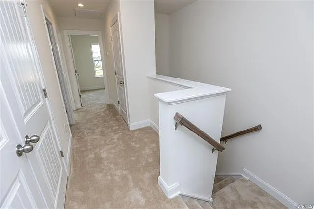 3rd level - walking area