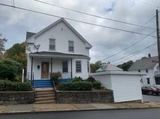 601 Fairmount St, Woonsocket, RI 02895