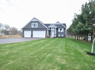 1334 159th Ln NW, Andover, MN 55304